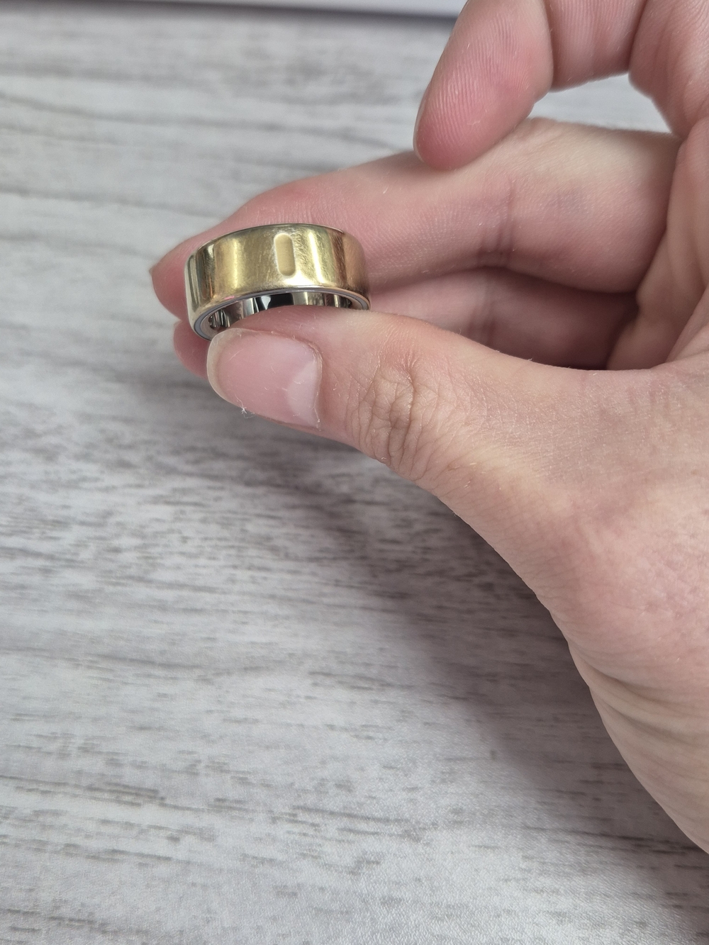 Oura Smart Ring Size 7 - Picture 5 of 6